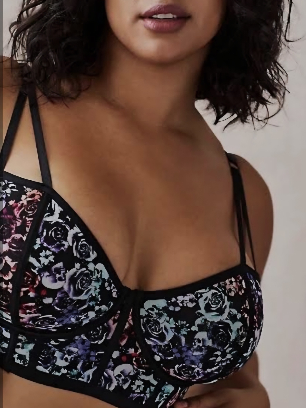 Torrid Mirrored Skull Strappy Mesh Underwire Longline Bralette Size 0 (14/16)
